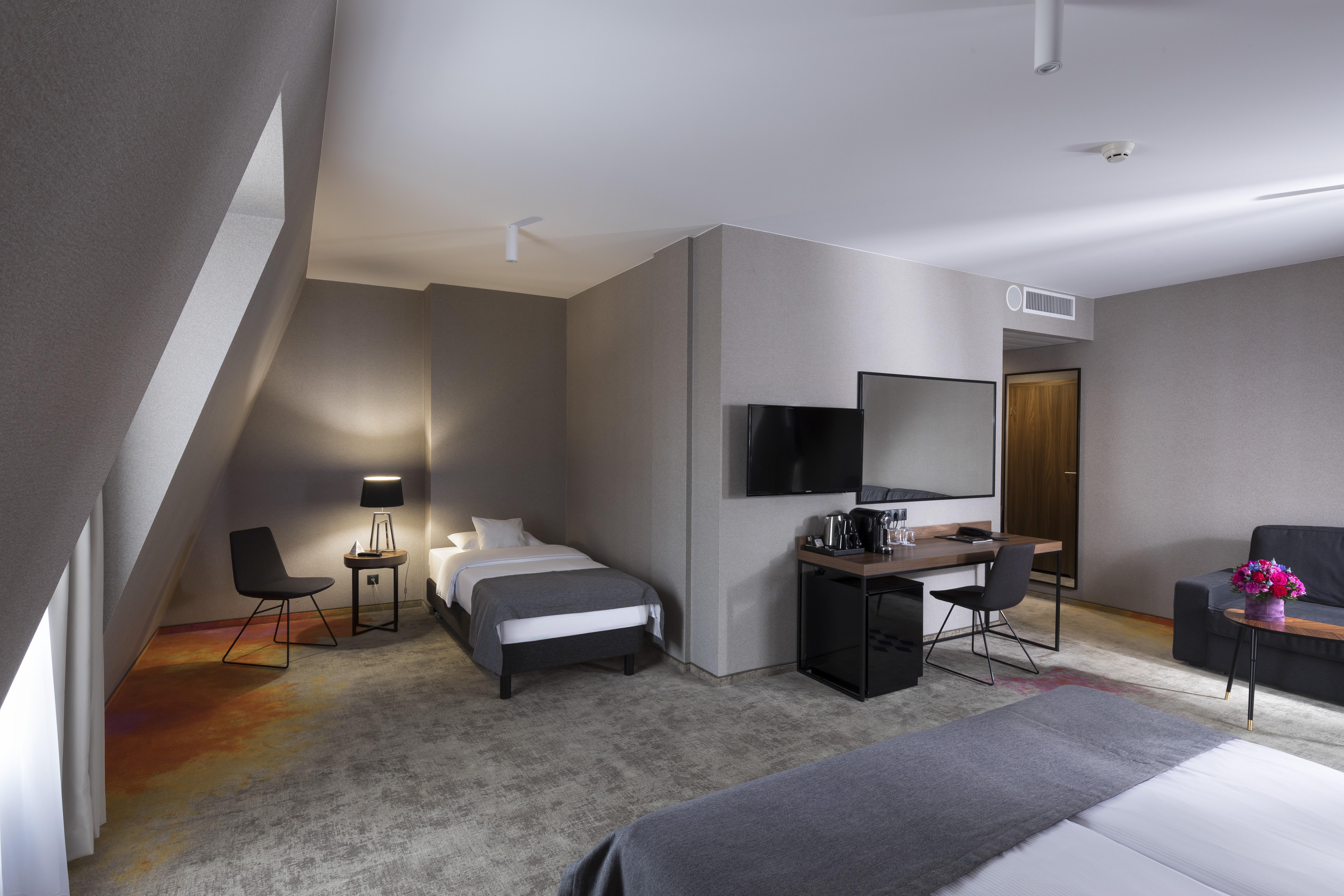 Hotell Sadova 4*